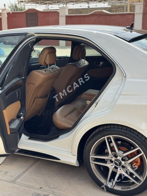 Mercedes-Benz E300 2010 - 355 000 TMT - Balkanabat - img 5