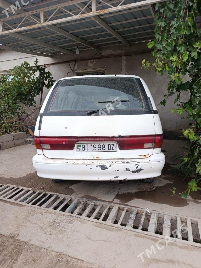 Toyota Previa 1993 - 50 000 TMT - Гурбансолтан Едже - img 2