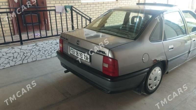 Opel Vectra 1992 - 28 000 TMT - Мары - img 4