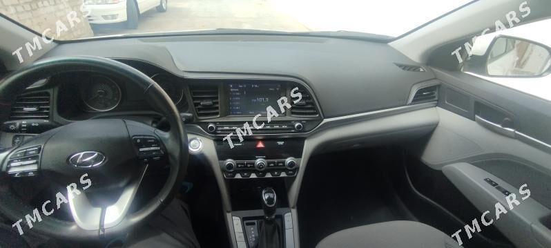 Hyundai Elantra 2019 - 170 000 TMT - Aşgabat - img 4