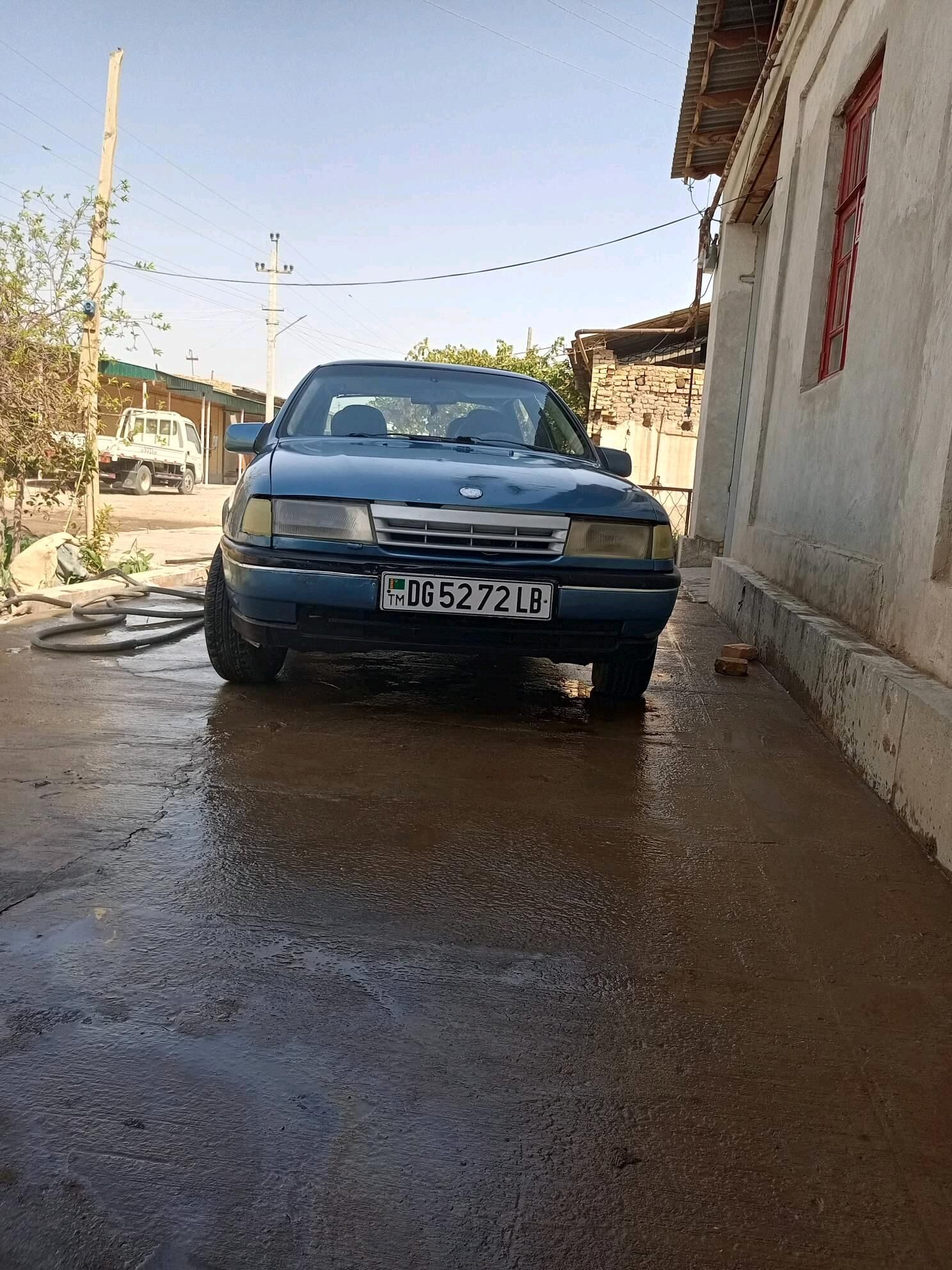 Opel Vectra 1990 - 22 000 TMT - Çärjew - img 9