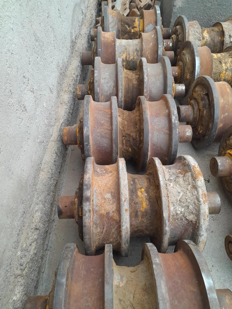 Komatsu EX 155 katok 25 000 TMT - Кака - img 3