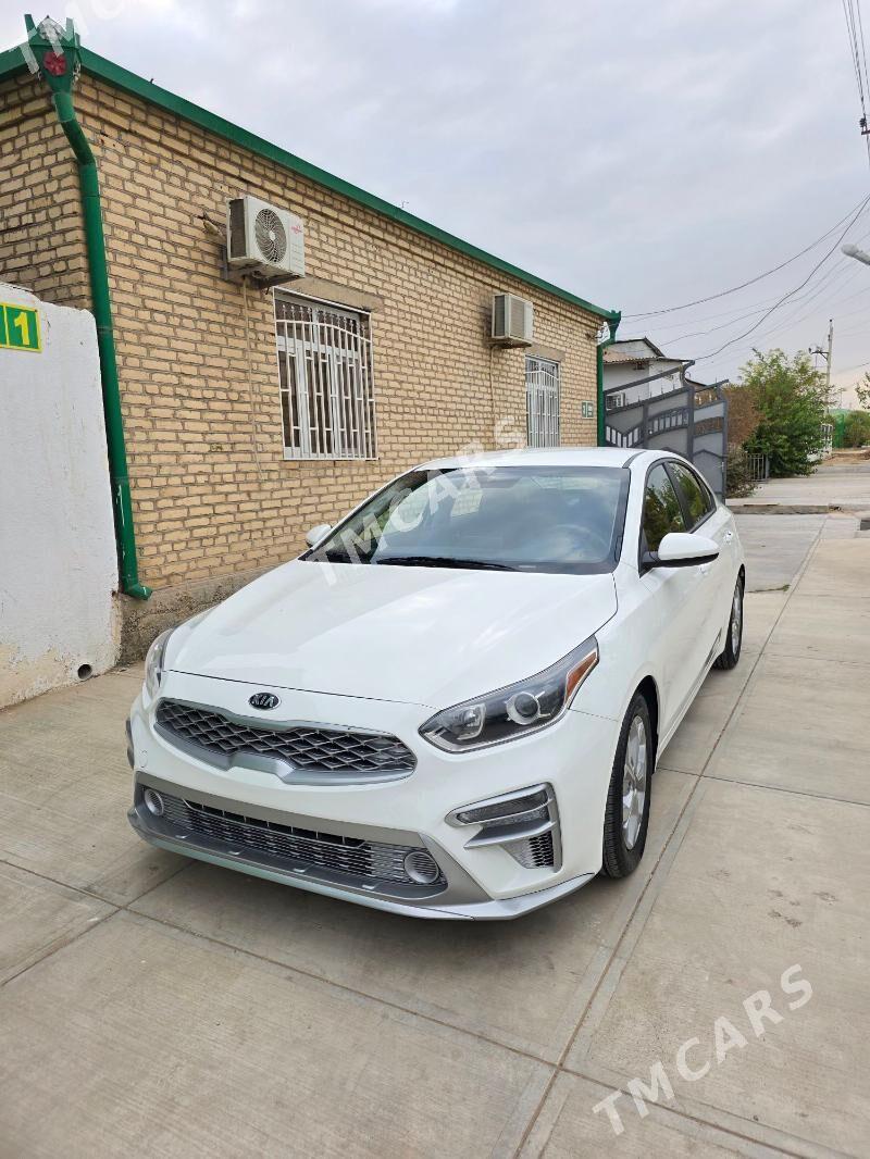 Kia Forte 2021 - 245 000 TMT - Änew - img 2