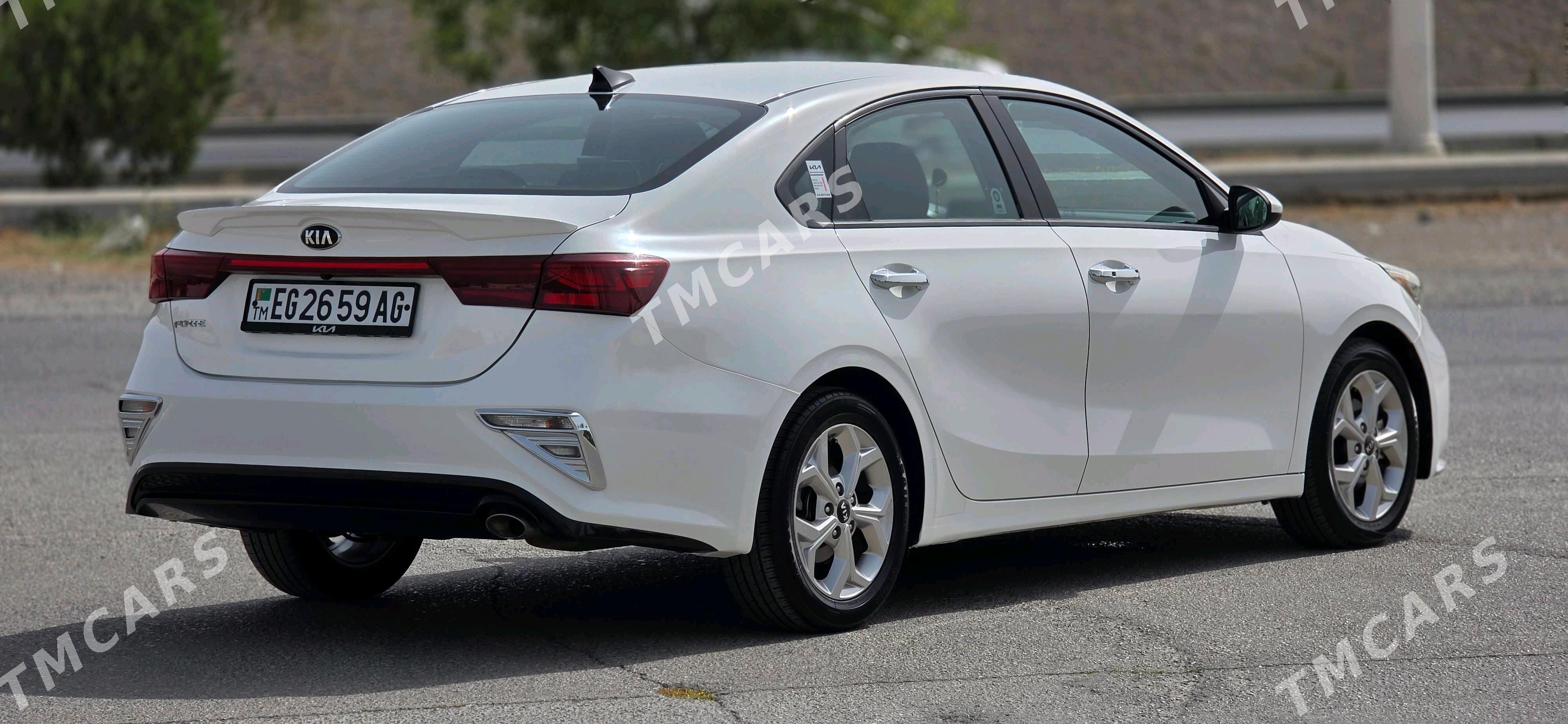 Kia Forte 2021 - 220 000 TMT - Bedew - img 5