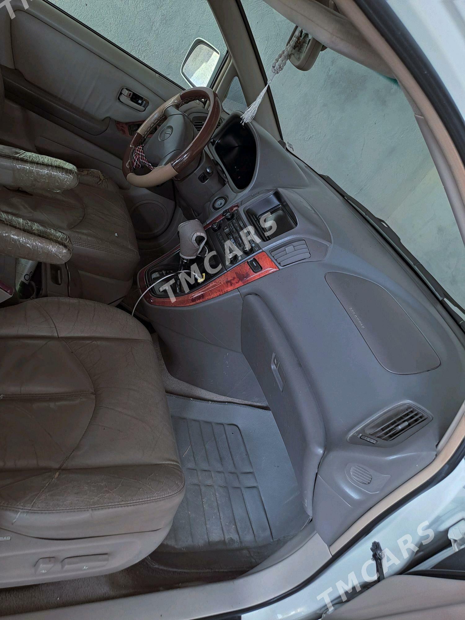 Lexus RX 300 2000 - 180 000 TMT - Kerki - img 6