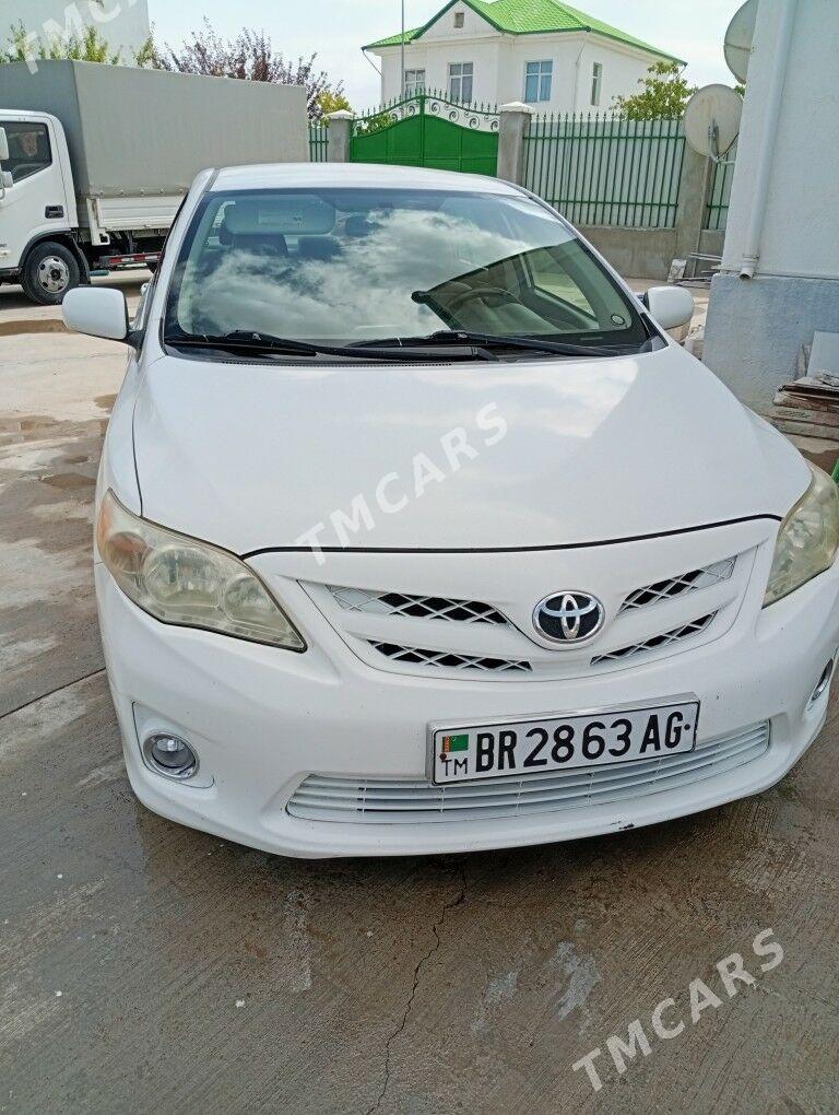 Toyota Corolla 2012 - 170 000 TMT - Тязе заман - img 1