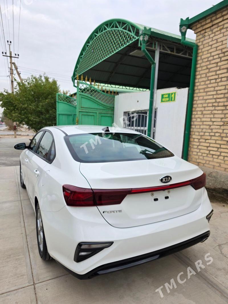Kia Forte 2021 - 245 000 TMT - Анев - img 4