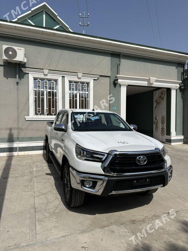 Toyota Hilux 2025 - 695 600 TMT - Туркменабат - img 2