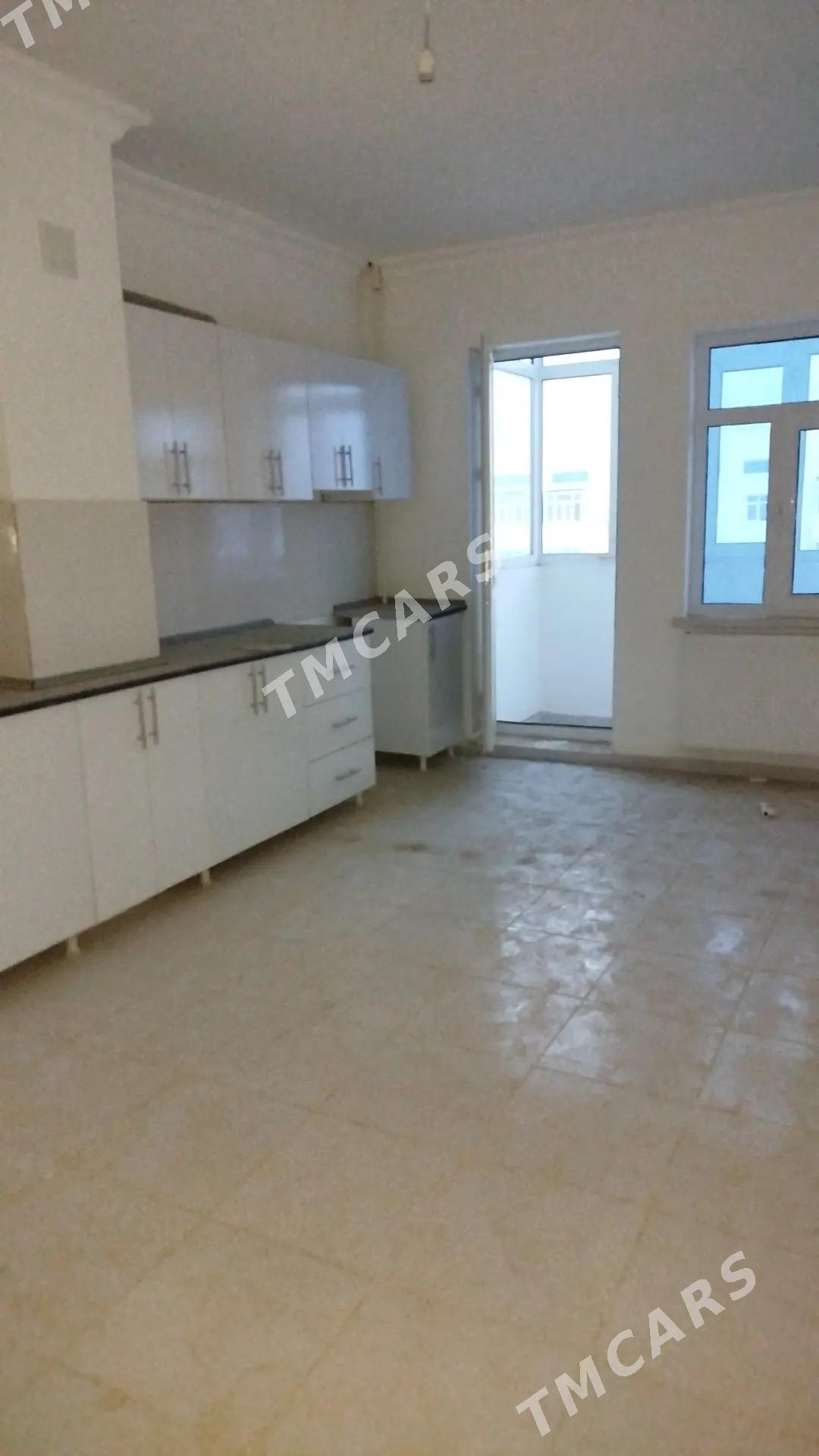 Продаю элитку где 40 домов - Türkmenabat - img 5