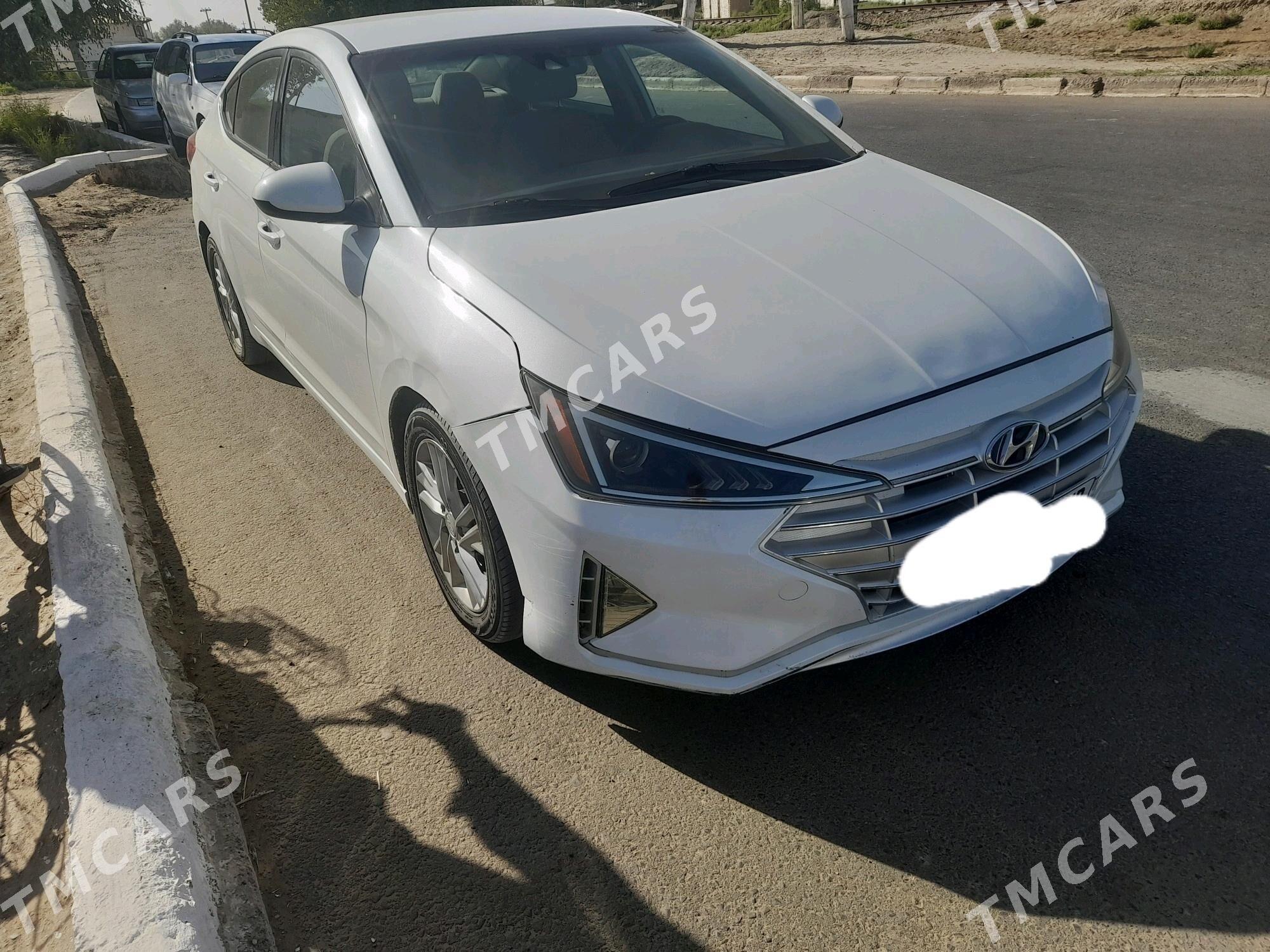 Hyundai Elantra 2019 - 175 000 TMT - Ёлётен - img 7
