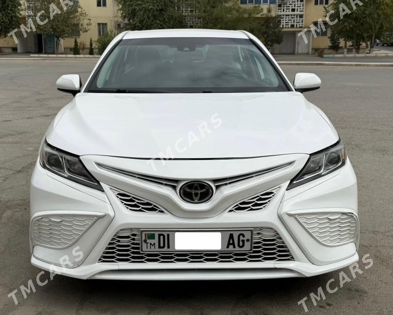 Toyota Camry 2019 - 333 200 TMT - Ашхабад - img 2