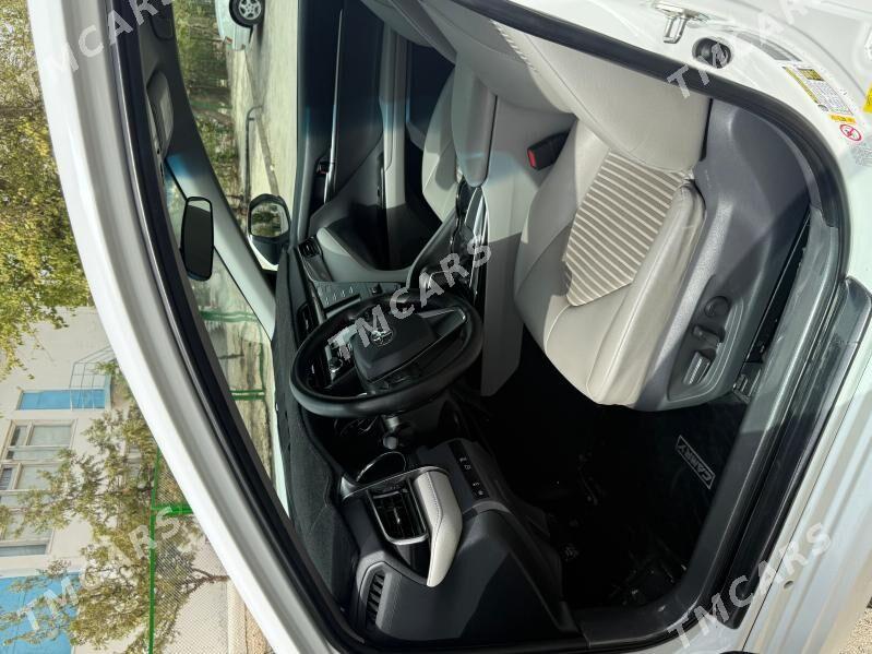 Toyota Camry 2019 - 333 200 TMT - Ашхабад - img 7