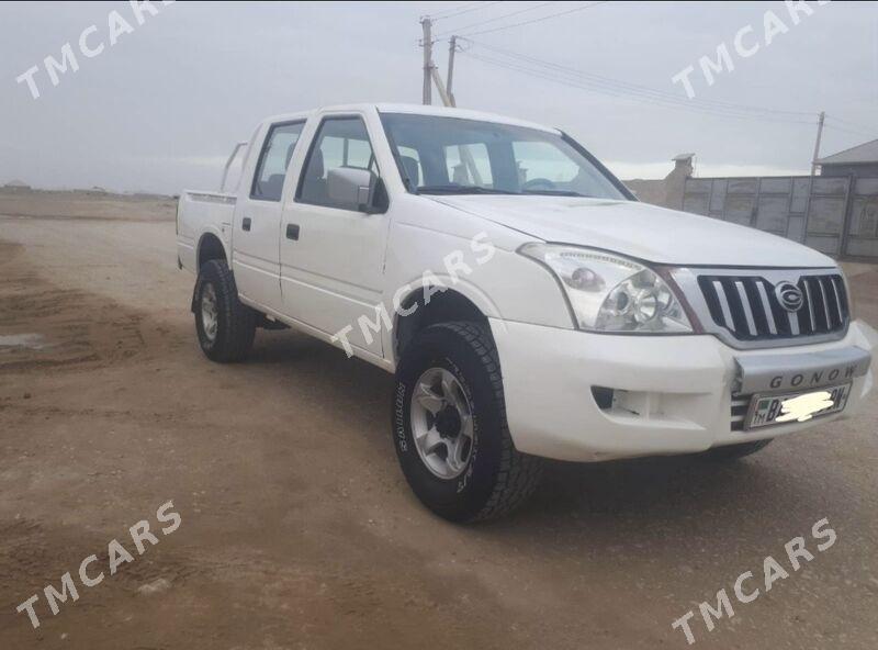 Toyota Hilux 2009 - 80 000 TMT - Gumdag - img 3