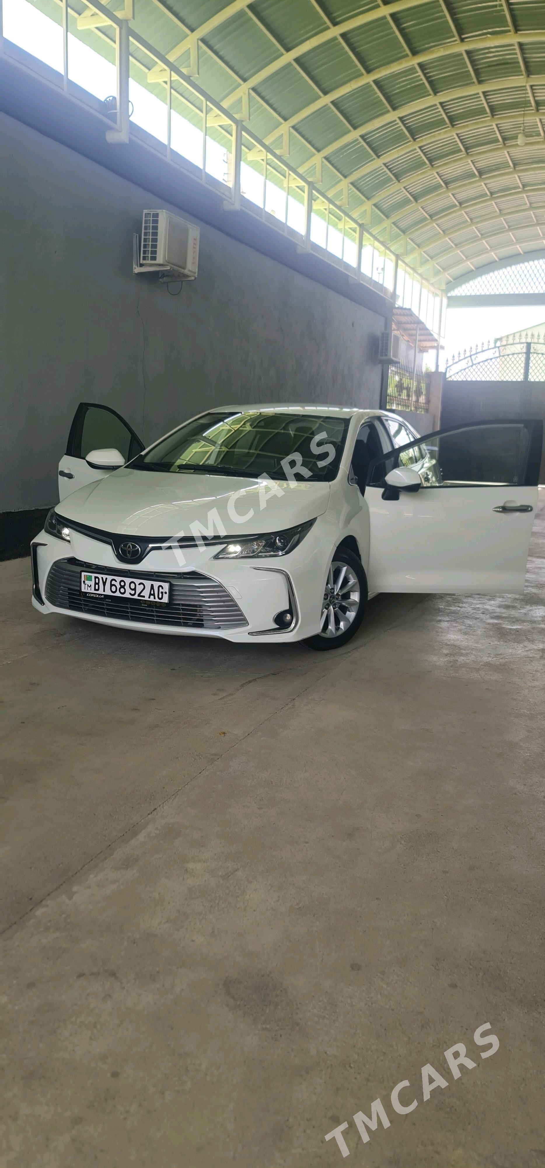 Toyota Corolla 2020 - 247 000 TMT - Ашхабад - img 9