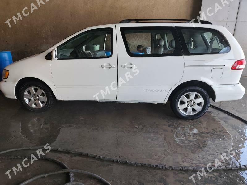 Toyota Sienna 2002 - 152 000 TMT - Чоганлы - img 6