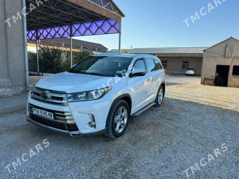 Toyota Highlander 2016 - 370 000 TMT - Байрамали - img 2