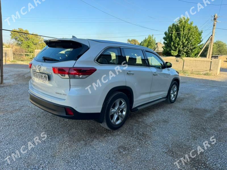 Toyota Highlander 2016 - 370 000 TMT - Байрамали - img 4
