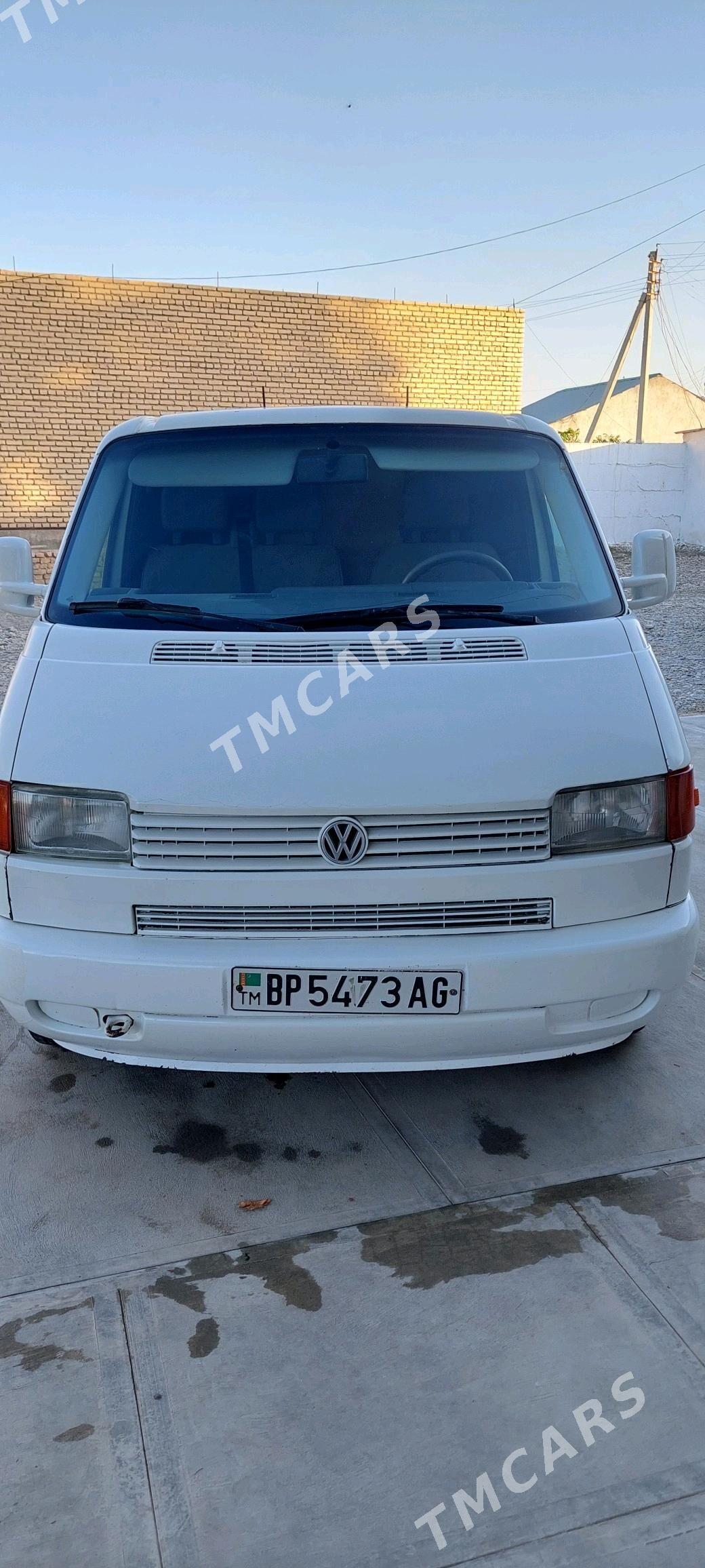 Volkswagen Transporter 2003 - 70 000 TMT - Aşgabat - img 4