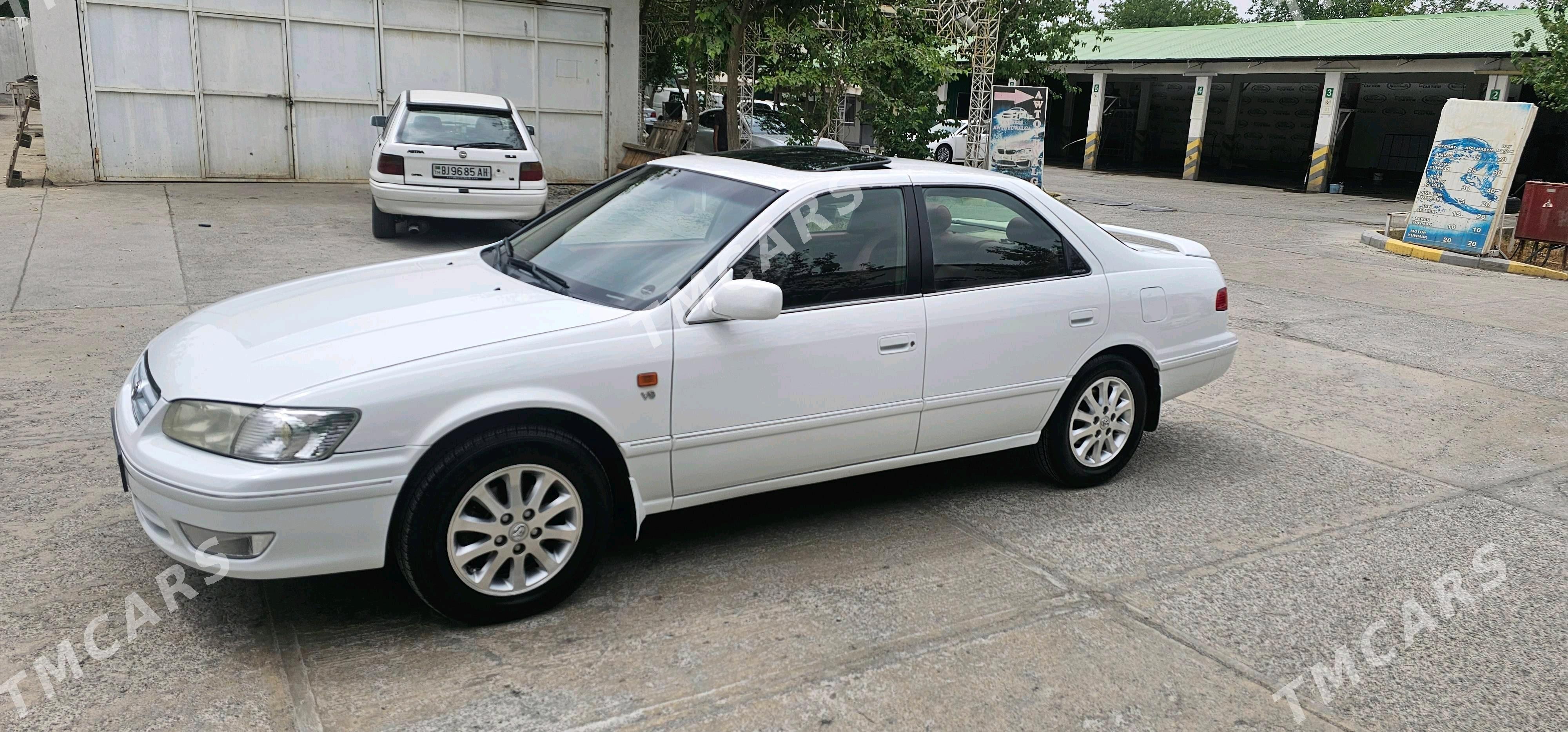 Toyota Camry 2000 - 170 000 TMT - Анев - img 3