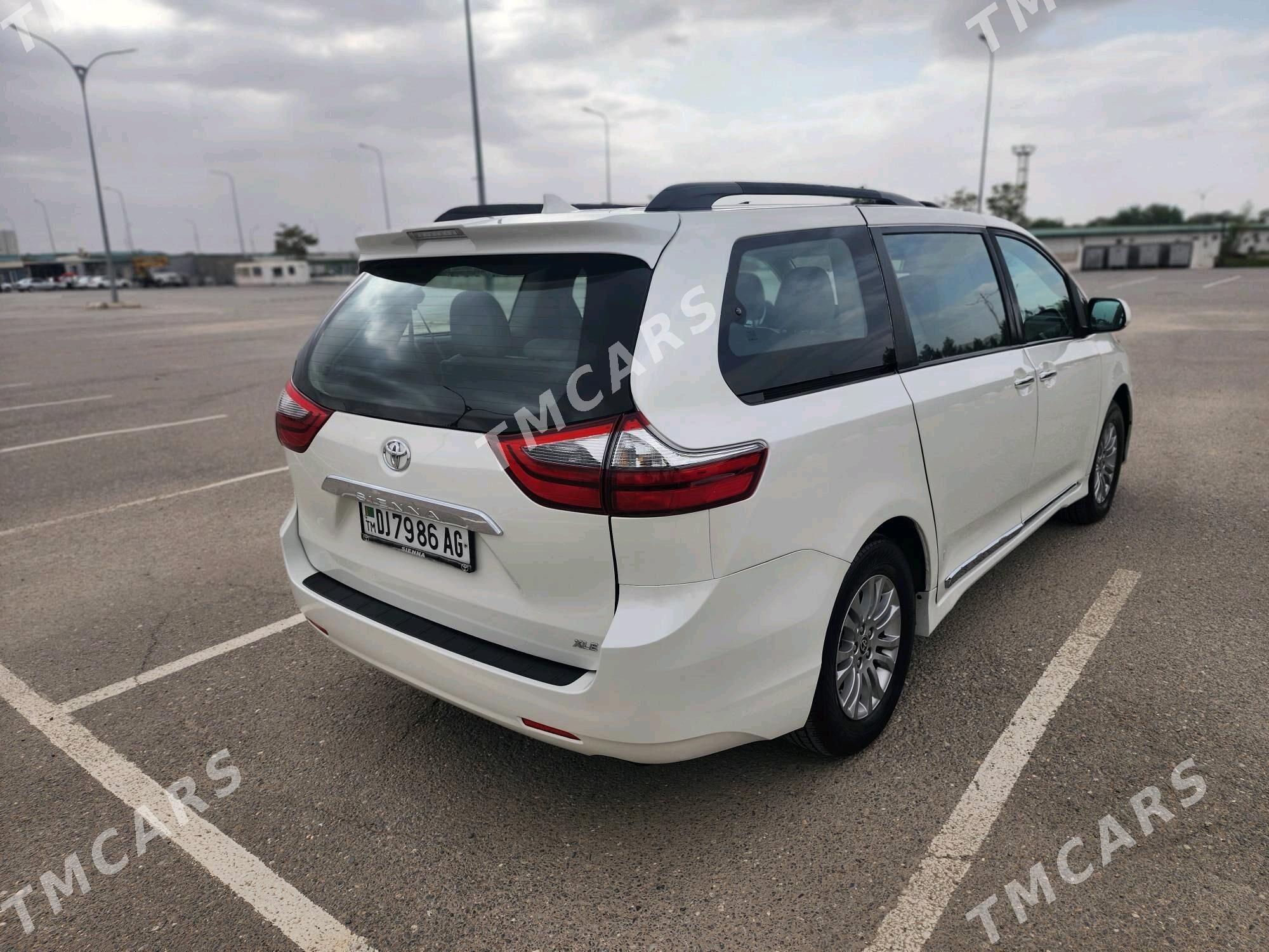 Toyota Sienna 2020 - 485 000 TMT - Ашхабад - img 5
