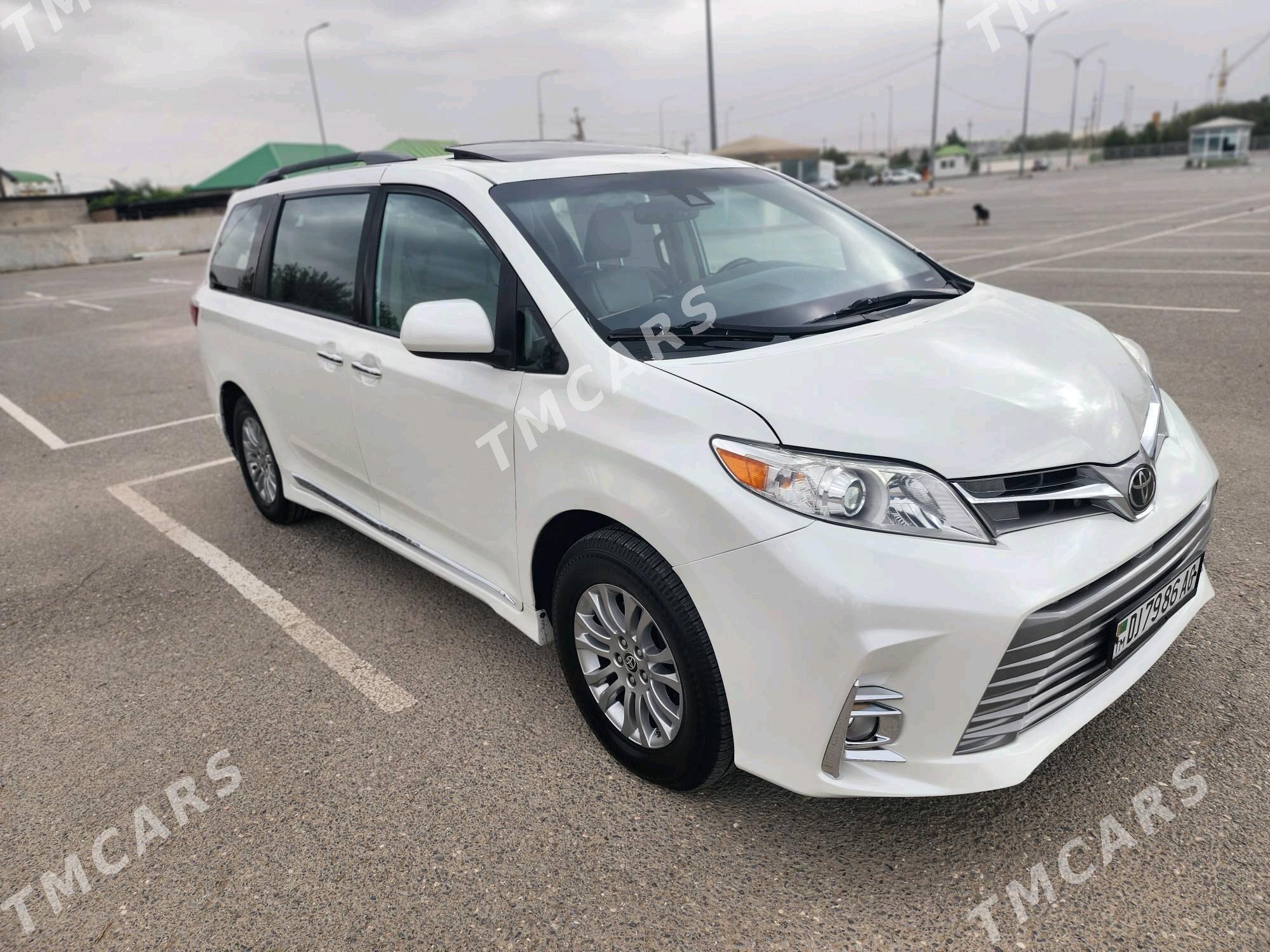 Toyota Sienna 2020 - 485 000 TMT - Ашхабад - img 4