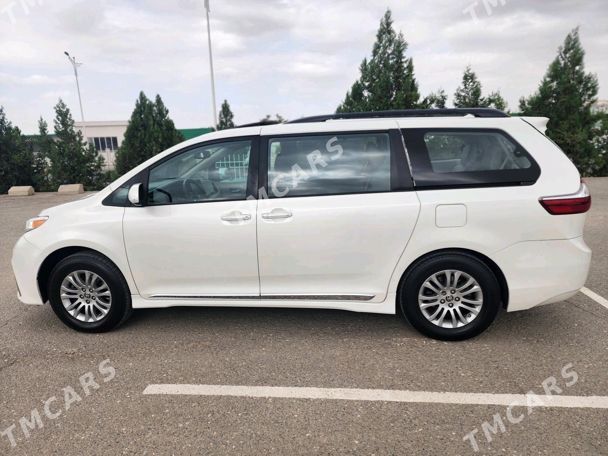 Toyota Sienna 2020 - 485 000 TMT - Ашхабад - img 7