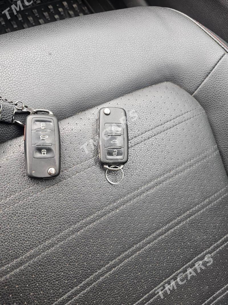 Volkswagen Jetta 2013 - 230 000 TMT - Aşgabat - img 10