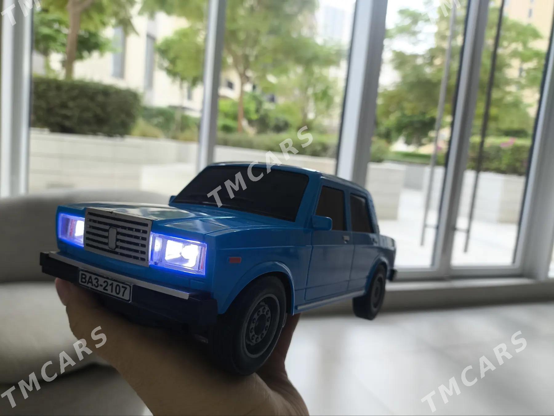 ВаЗ 2107 и УАЗ - Aşgabat - img 1