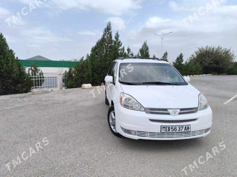 Toyota Sienna 2004 - 185 000 TMT - Bedew - img 2