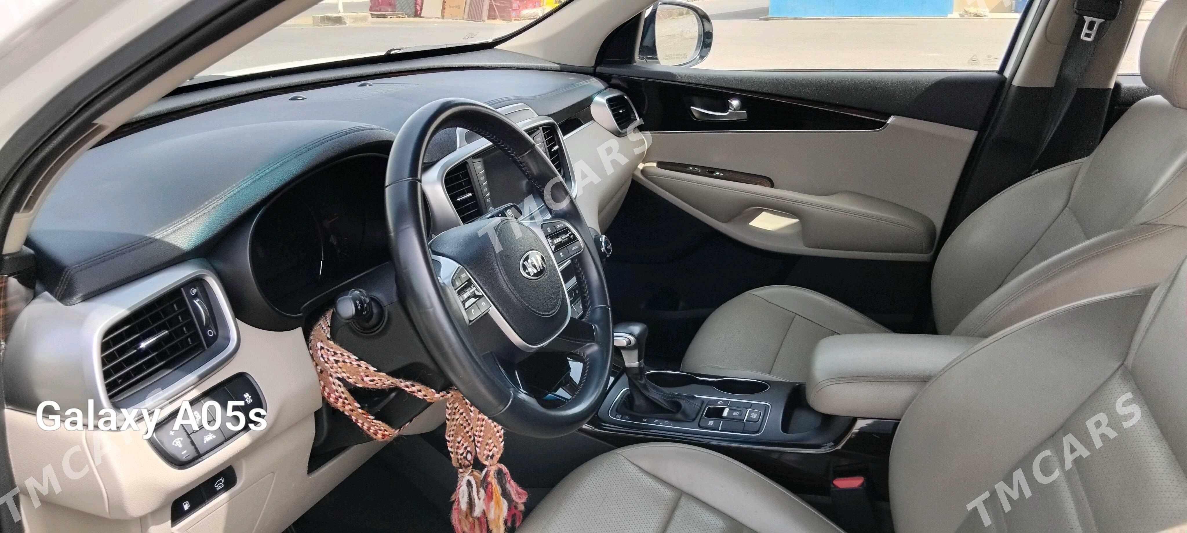 Kia Sorento 2020 - 350 000 TMT - Aşgabat - img 4