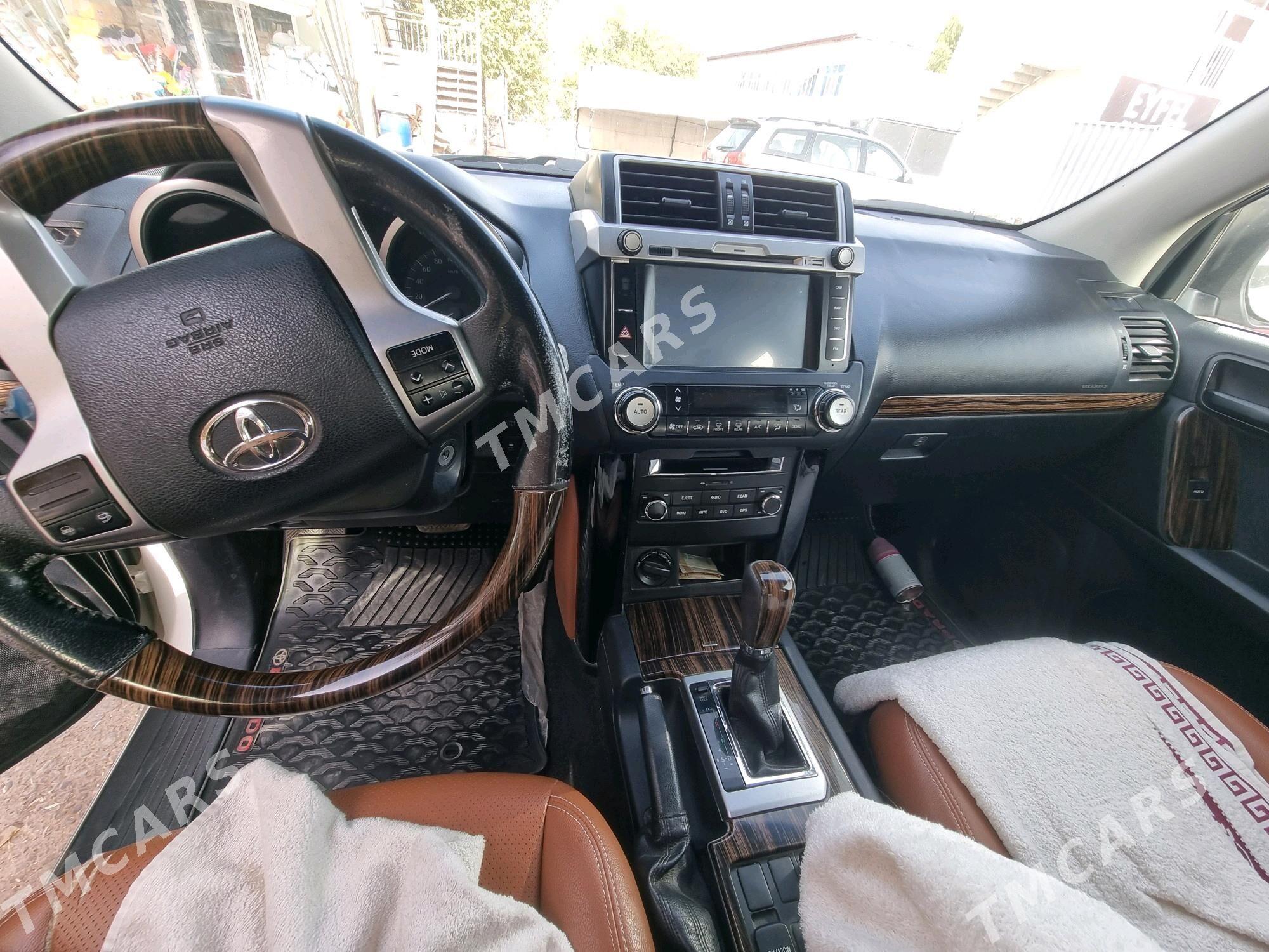 Toyota Land Cruiser Prado 2017 - 740 000 TMT - Мары - img 5