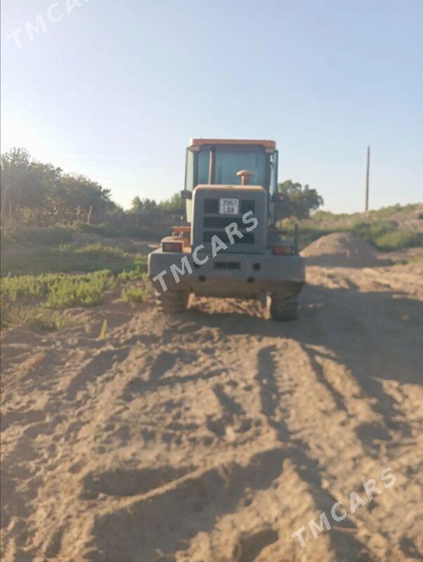 XCMG LW300F 2010 - 320 000 TMT - Гарабекевюл - img 2