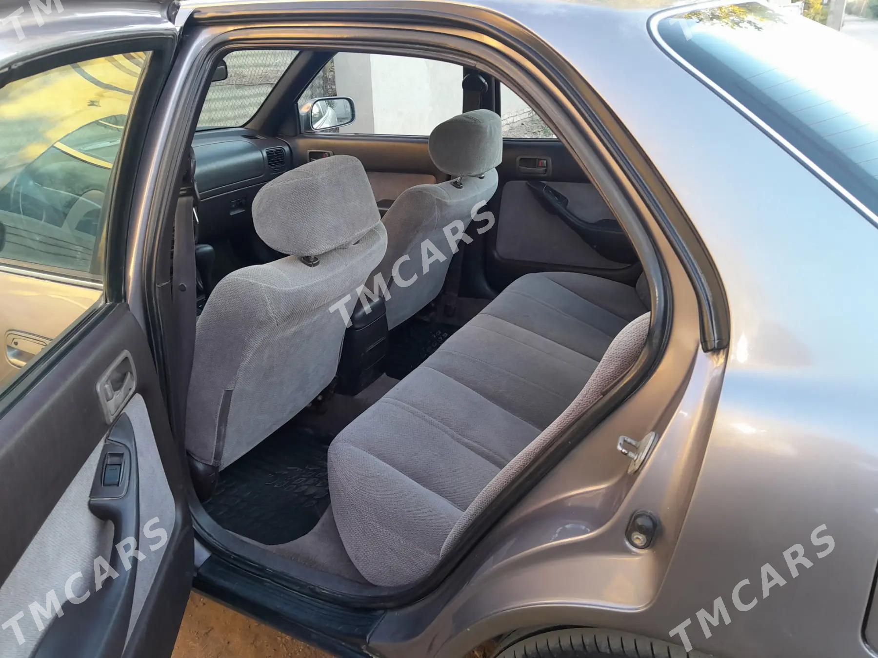 Toyota Camry 1995 - 100 000 TMT - Дашогуз - img 2