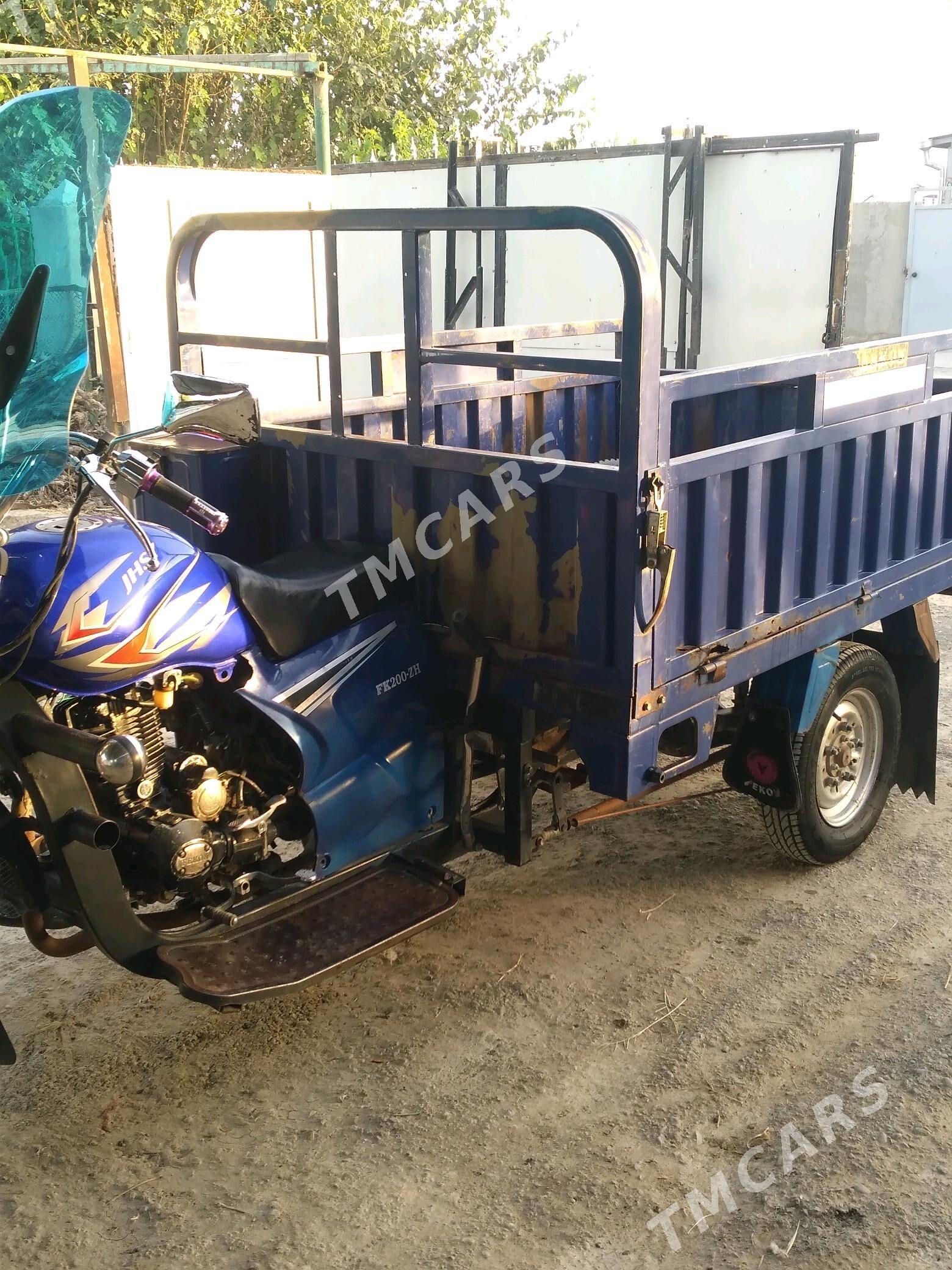 Fekon FK200-14G 2015 - 16 000 TMT - Ýaşlyk - img 2