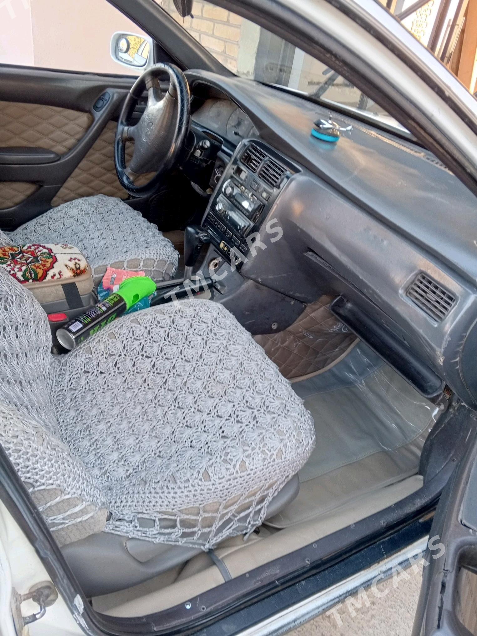 Toyota Corona 1995 - 56 000 TMT - Kerki - img 2