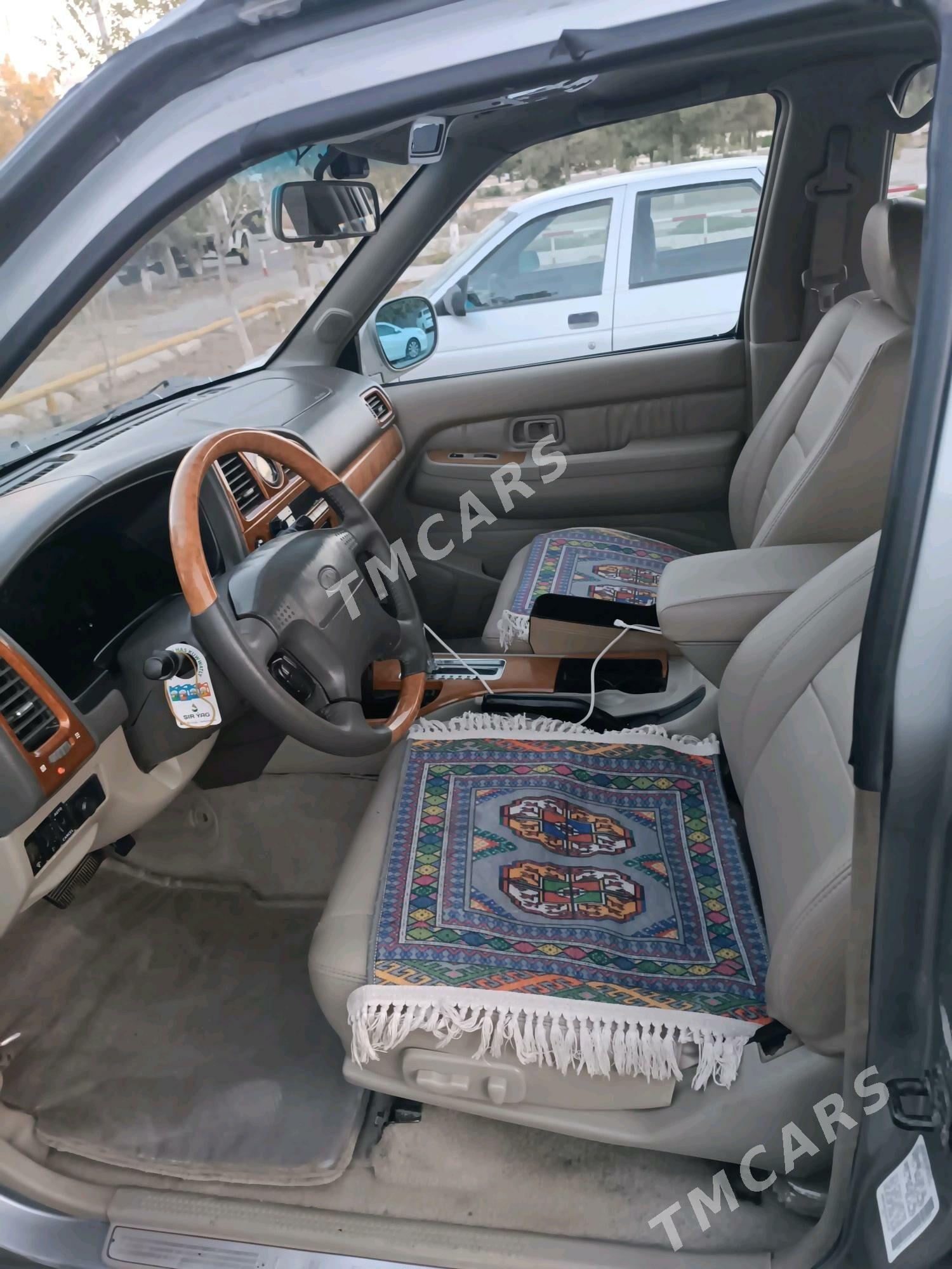 Infiniti QX4 2001 - 125 000 TMT - Мары - img 6