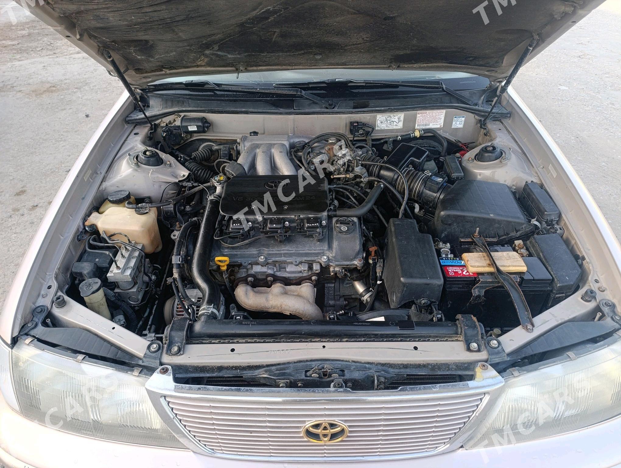 Toyota Avalon 1997 - 145 000 TMT - Saýat - img 3