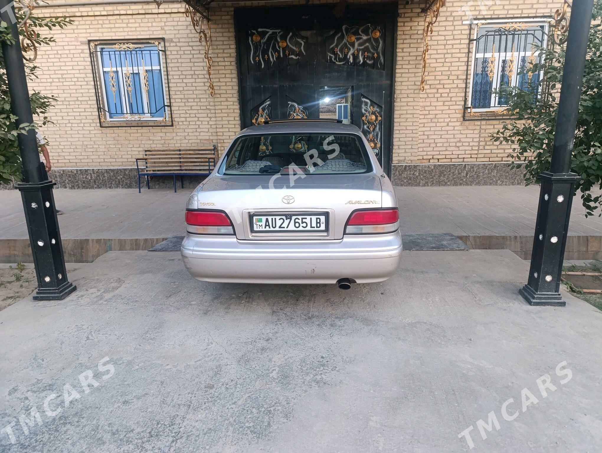 Toyota Avalon 1997 - 145 000 TMT - Saýat - img 5