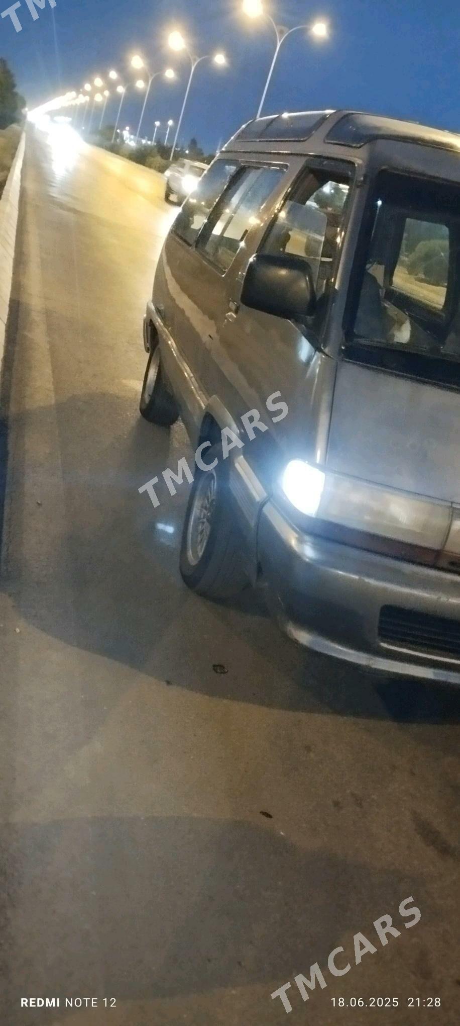 Toyota Town Ace 1993 - 12 000 TMT - Balkanabat - img 2