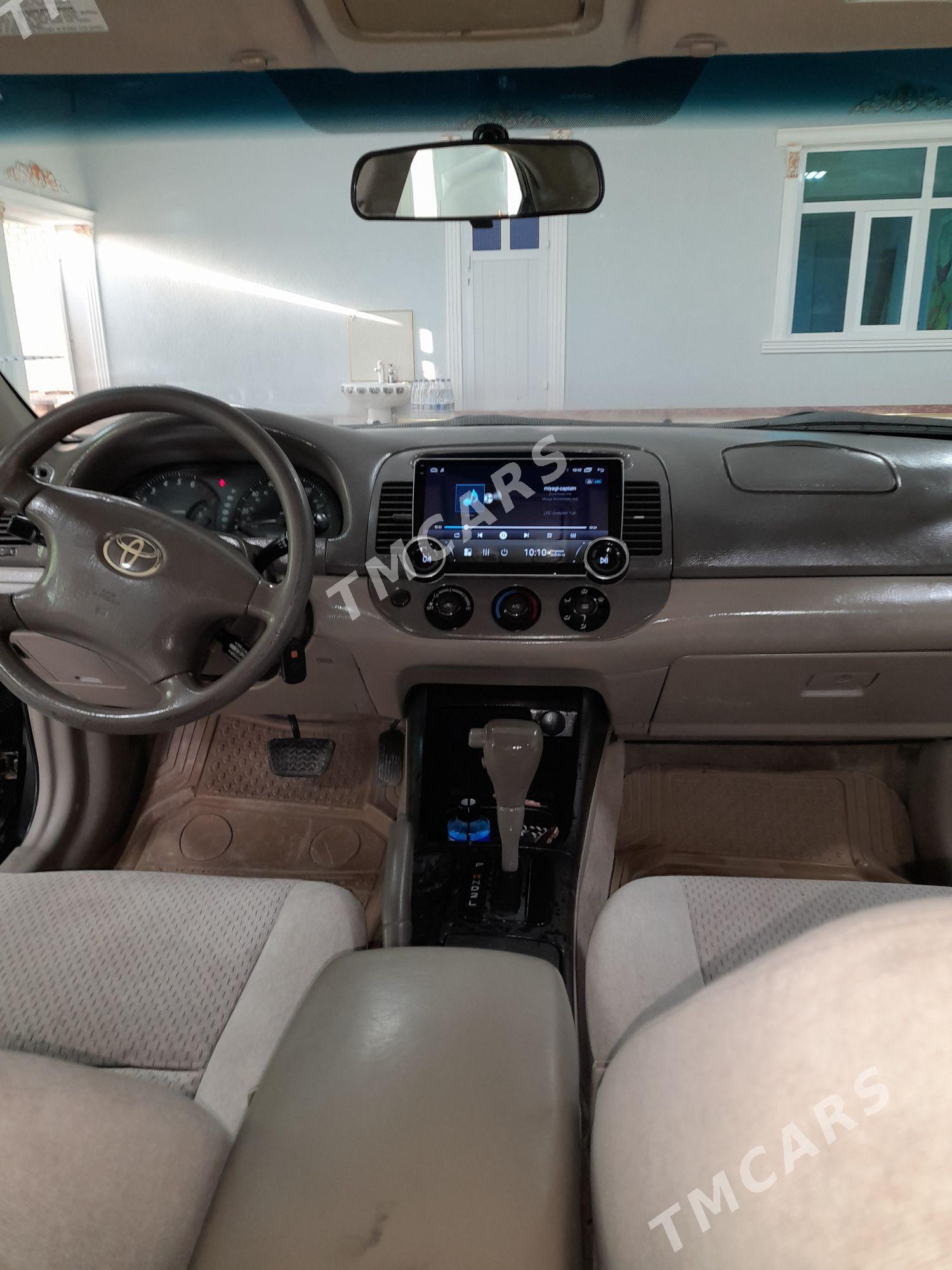 Toyota Camry 2003 - 150 000 TMT - Халач - img 7