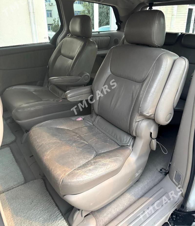 Toyota Sienna 2004 - 245 000 TMT - Hitrowka - img 3