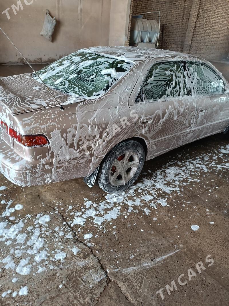 Toyota Camry 1999 - 120 000 TMT - Saýat - img 6