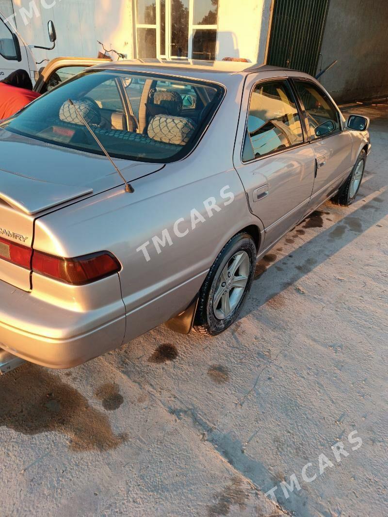 Toyota Camry 1999 - 120 000 TMT - Saýat - img 5