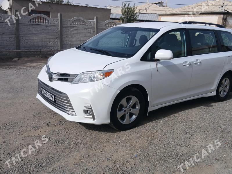 Toyota Sienna 2020 - 480 000 TMT - Мары - img 7