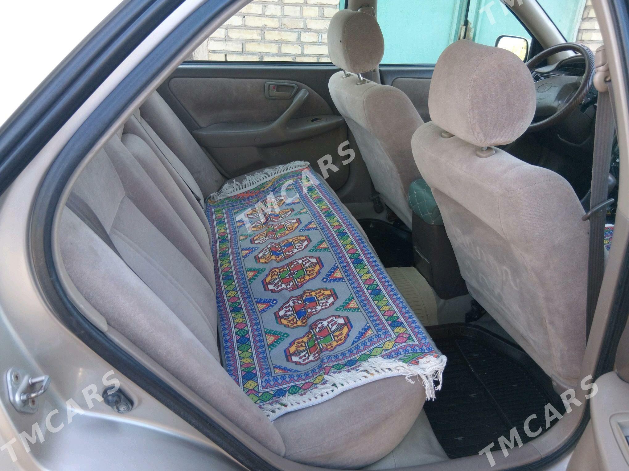 Toyota Camry 1998 - 135 000 TMT - Köneürgenç - img 6