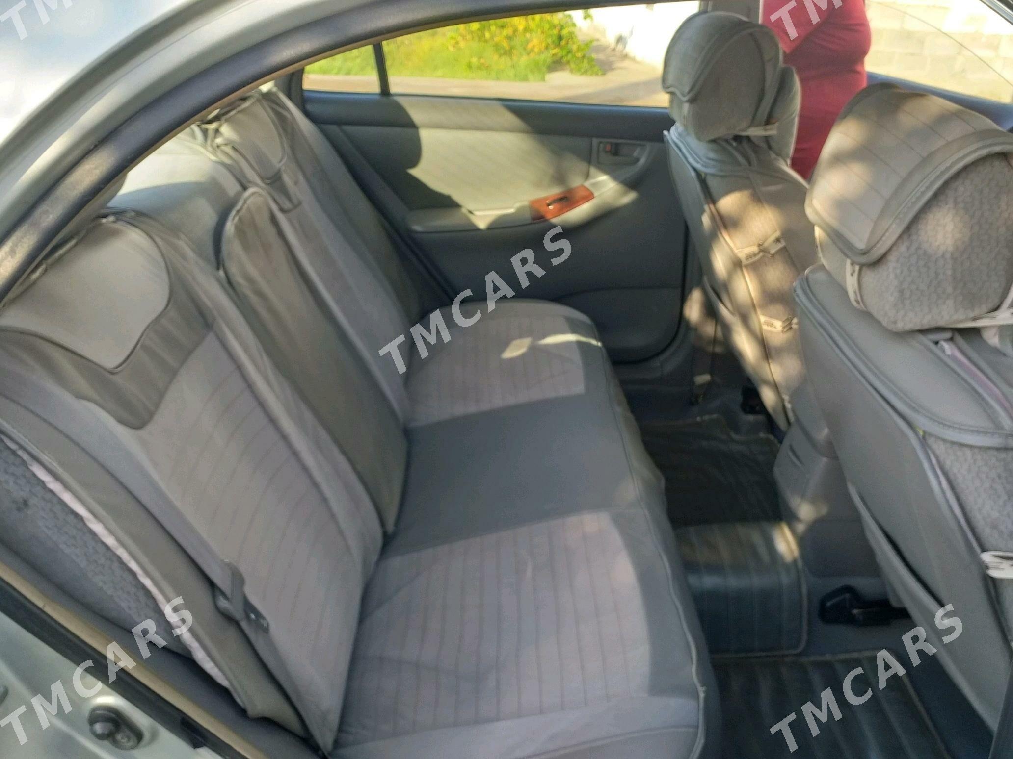 Toyota Corolla 2004 - 110 000 TMT - Daşoguz - img 4