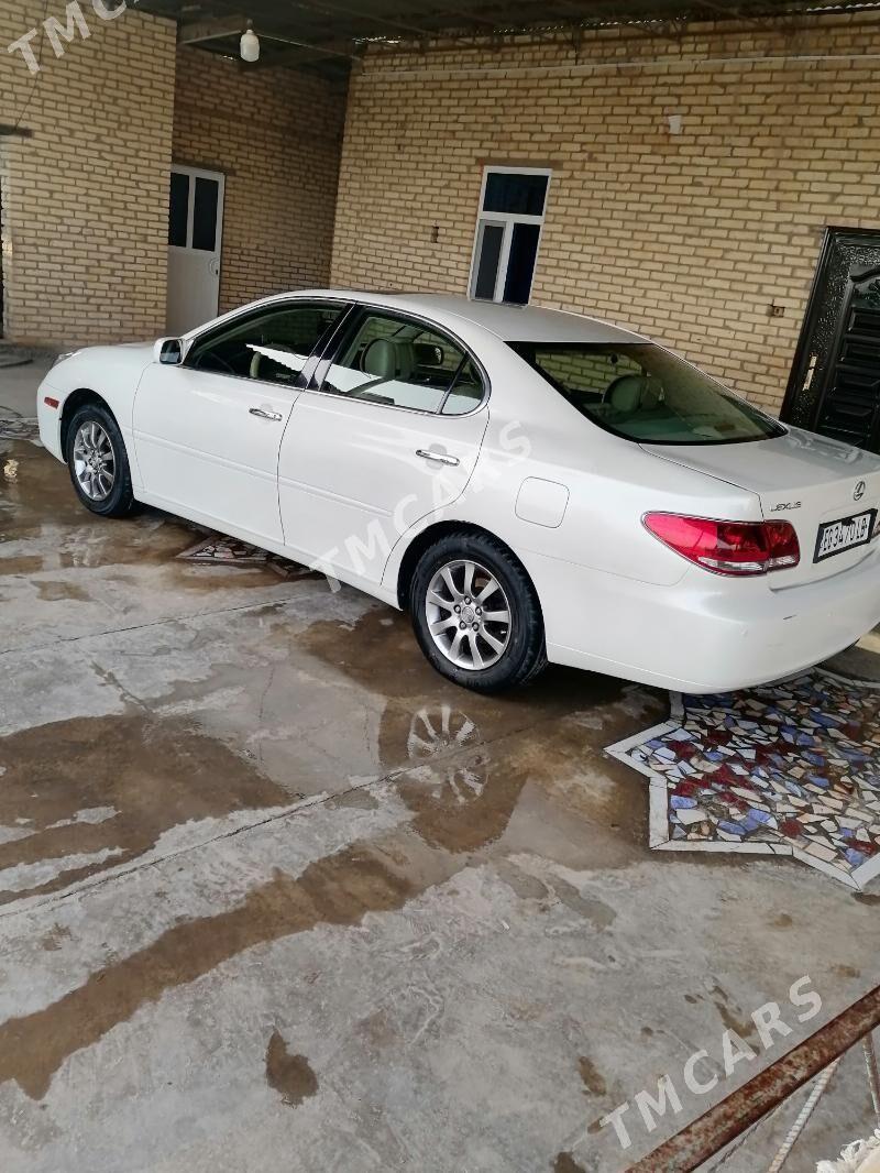 Lexus ES 330 2004 - 190 000 TMT - Дянев - img 3
