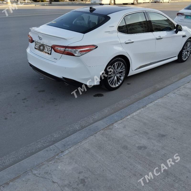 Toyota Camry 2018 - 320 000 TMT - Aşgabat - img 3