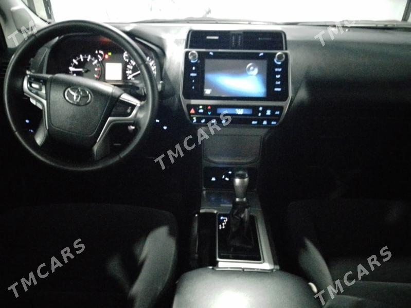 Toyota Land Cruiser Prado 2017 - 780 000 TMT - Дянев - img 6