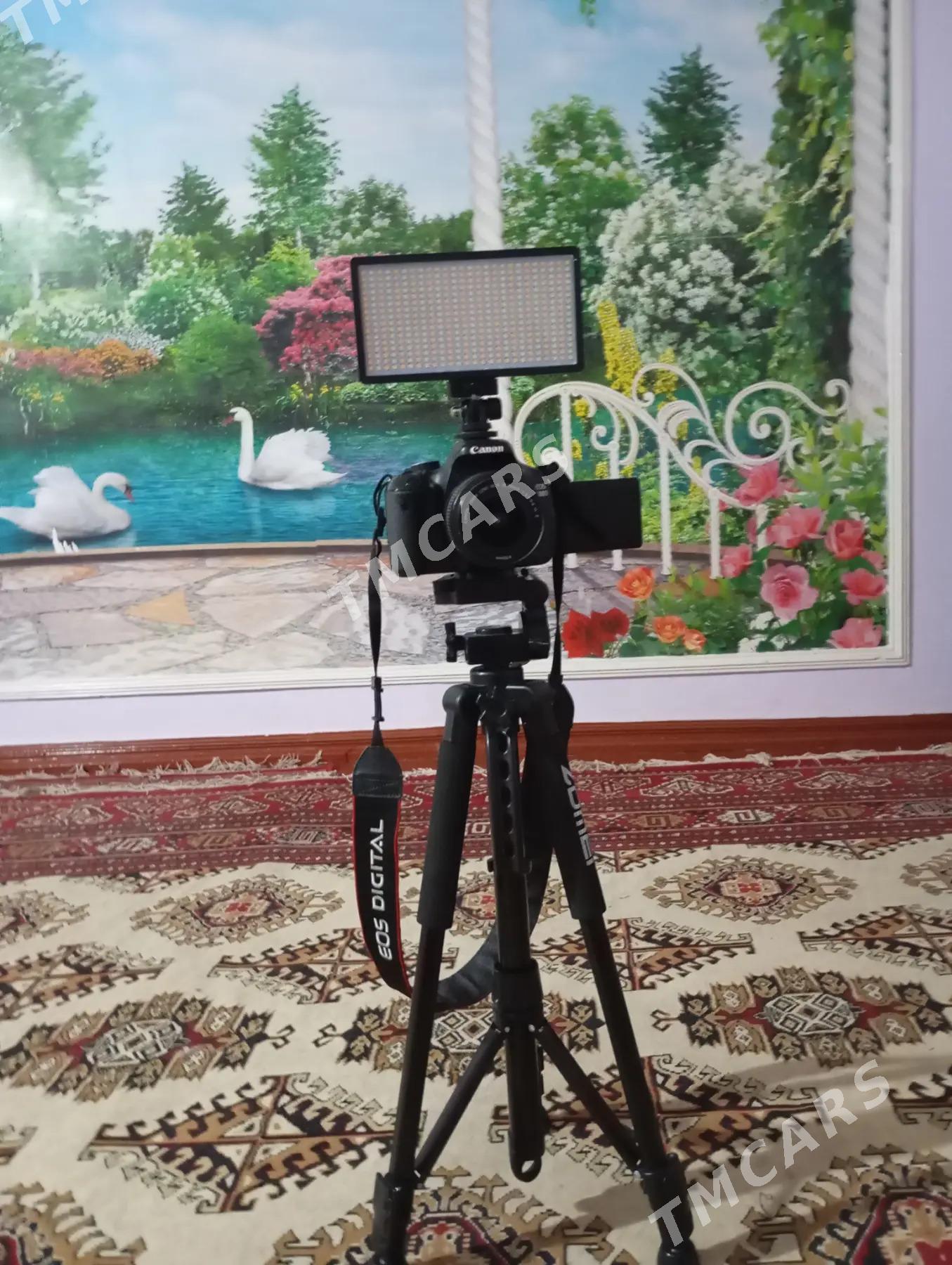 Canon EOS 600D - Kerki - img 2